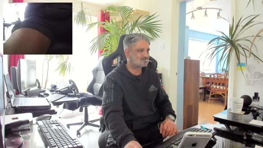 Ravi Boss Daddy Webcam Preview